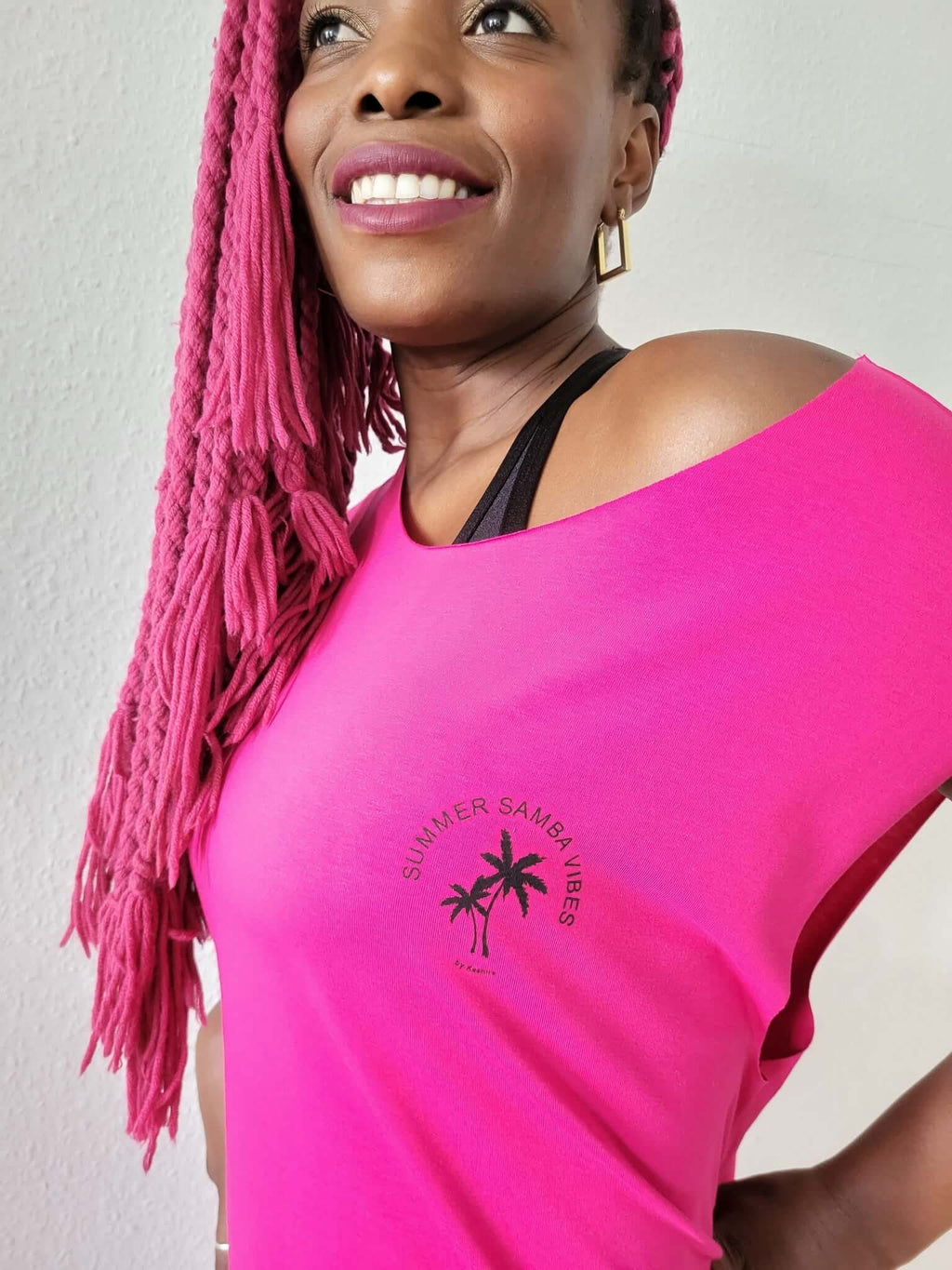 pink sleeveless t-shirt for girls