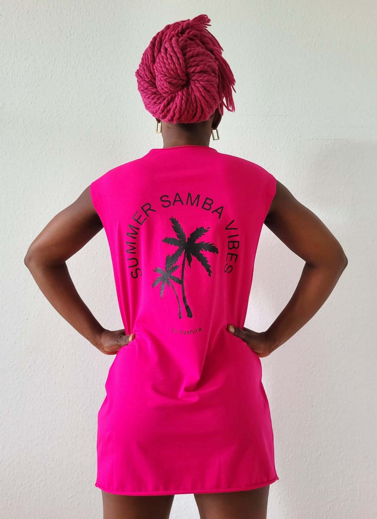 pink sleeveless t-shirt for girls